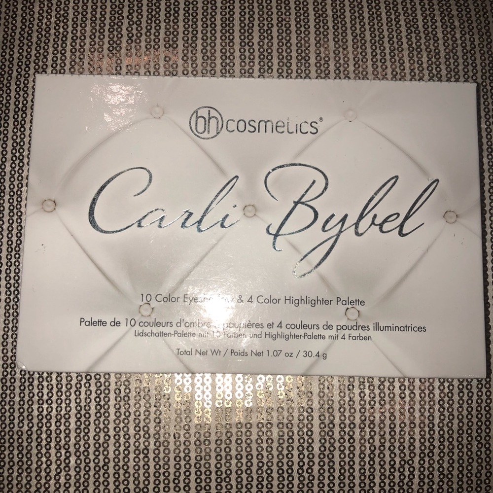 Carli Bybel Eyeshadow and Highlighter Palette
